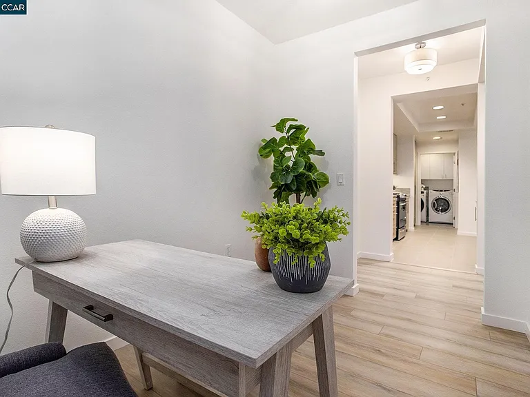 1655 N California Blvd #228 — Photo 9