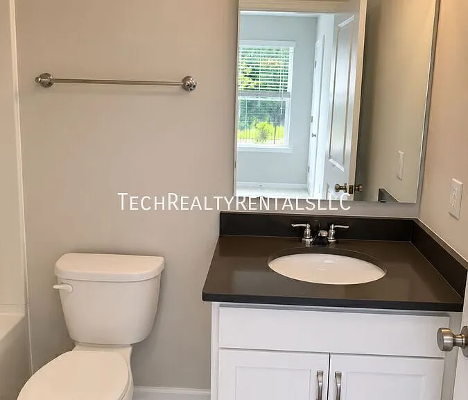 212 Ferebee Pl #1 — Photo 4