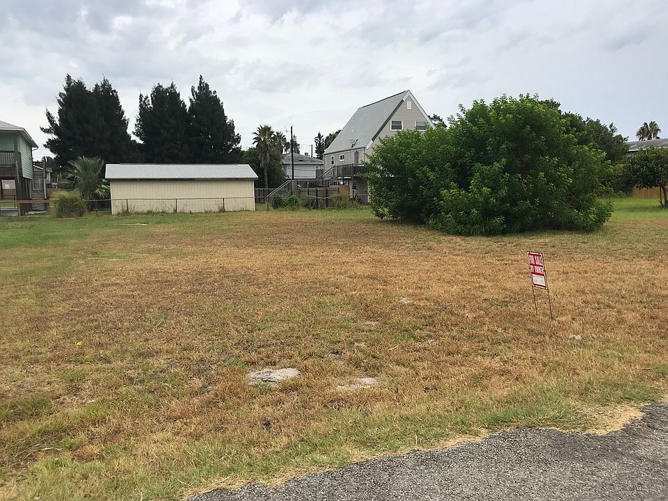 2nd image of 134 Riviera Dr