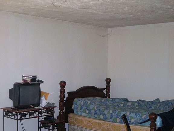 Large master bedroom