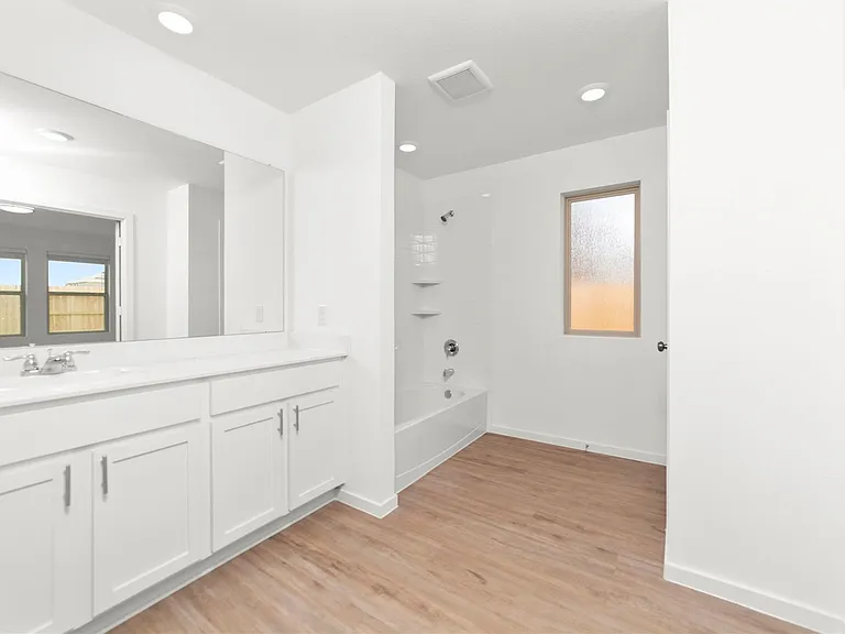 1634 Blue Cypress Dr — Photo 15