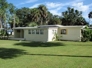 123 Magnolia St, Satsuma, FL 32189