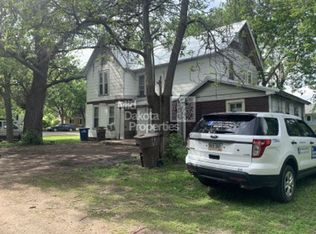 408 S Duff St #B, Mitchell, SD 57301