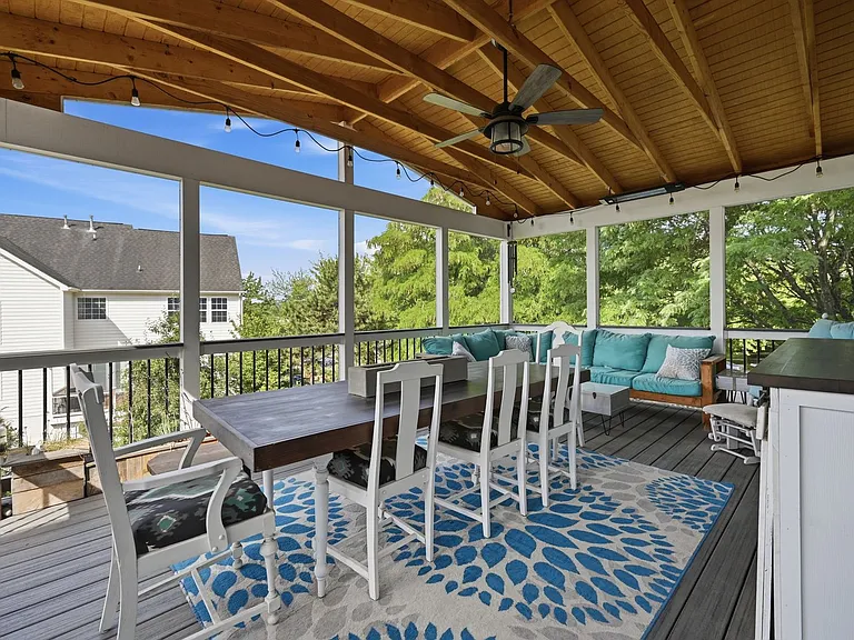 753 Bonnie Ridge Dr NE — Photo 4