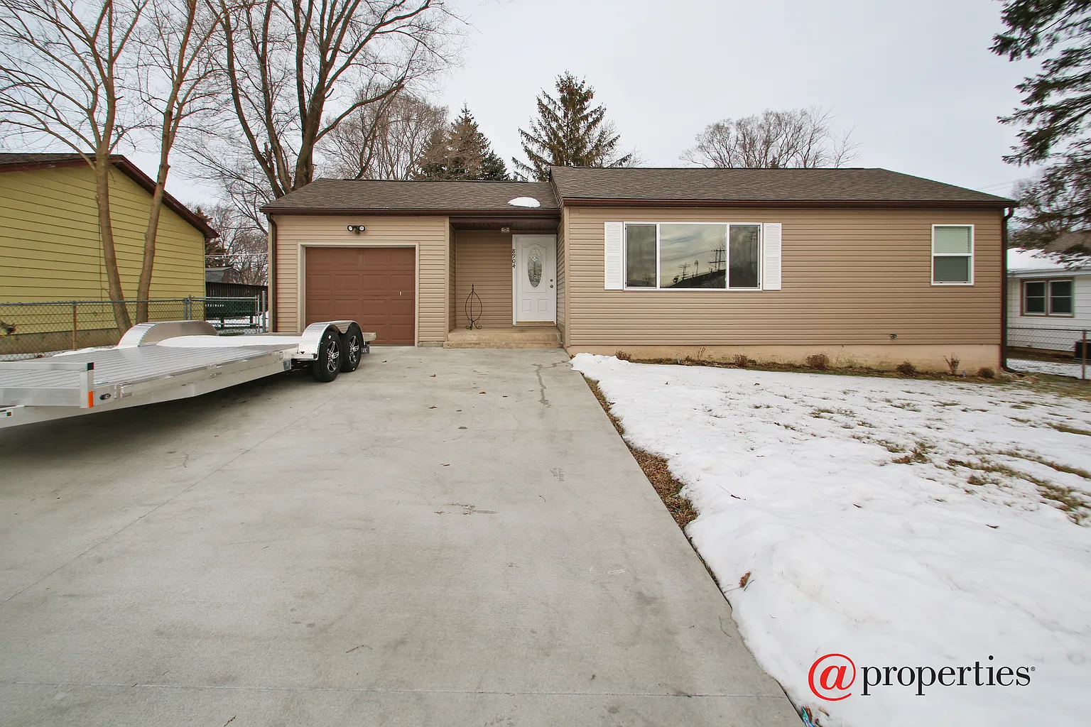 8904 Ramble Rd photo 1
