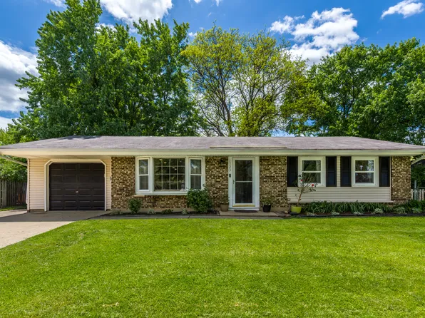 1723 Hartmann Dr, Schaumburg, IL 60193