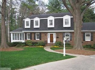 400 Briarlea Rd, Winston Salem, NC 27104