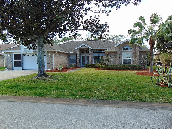 3rd image of 40 Carriage Creek Way