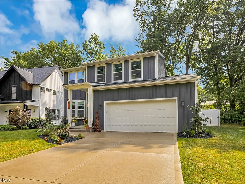 1st image of 8319 Falls Glen Ln
