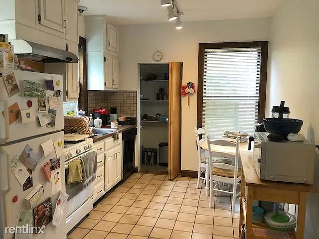 Kitchen1