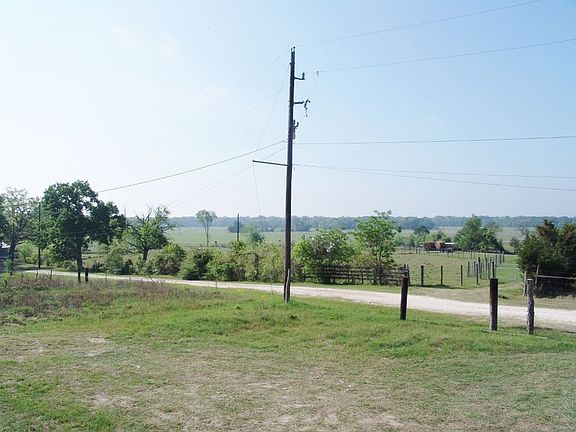 5th image of 595 Florida Ln