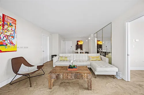 5555 Collins Ave #4B Photo 1