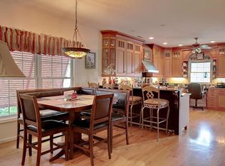 113 Arborvitae Dr, Pine Knoll Shores, NC 28512