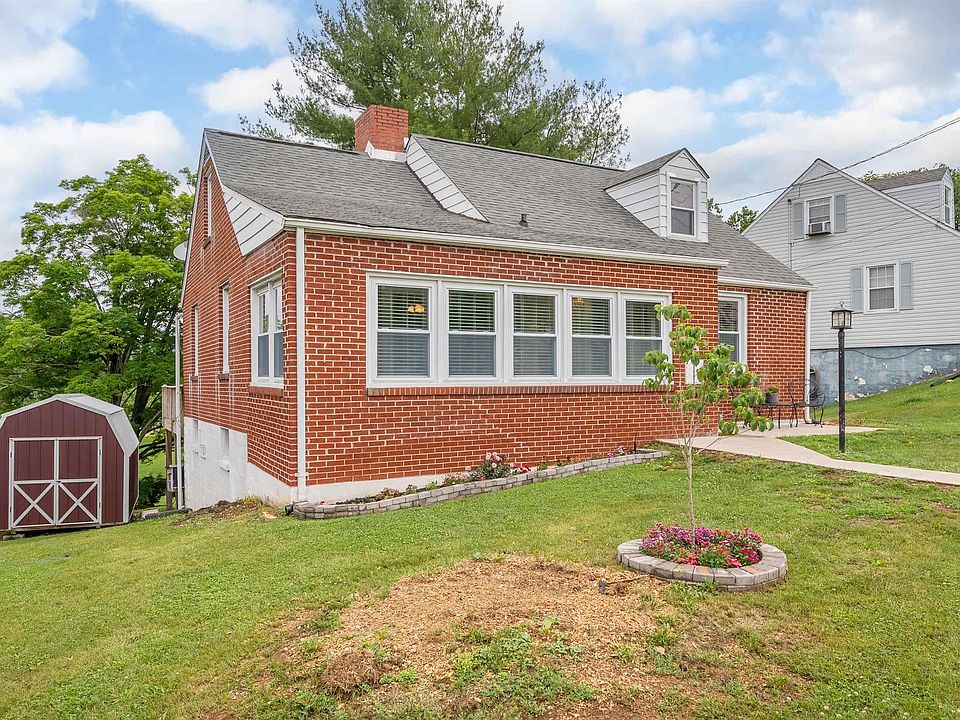 509 Pearis Rd, Pearisburg, VA 24134 Zillow