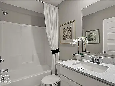 1757 Trinity Ln — Photo 15