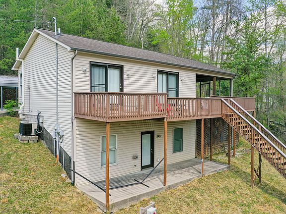 5th image of 729 Cliffs Edge Rd