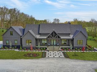 5710 Lunns Store Rd, Chapel Hill, TN 37034