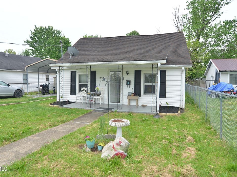 1st image of 2329 Ashwood Ave
