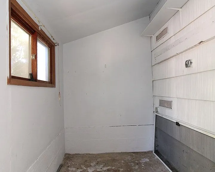 6235 NE Shaver St — Photo 24