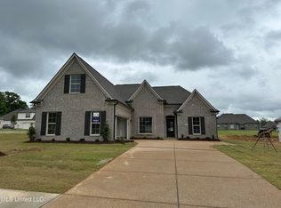 871 Collie Dr, Hernando, MS 38632
