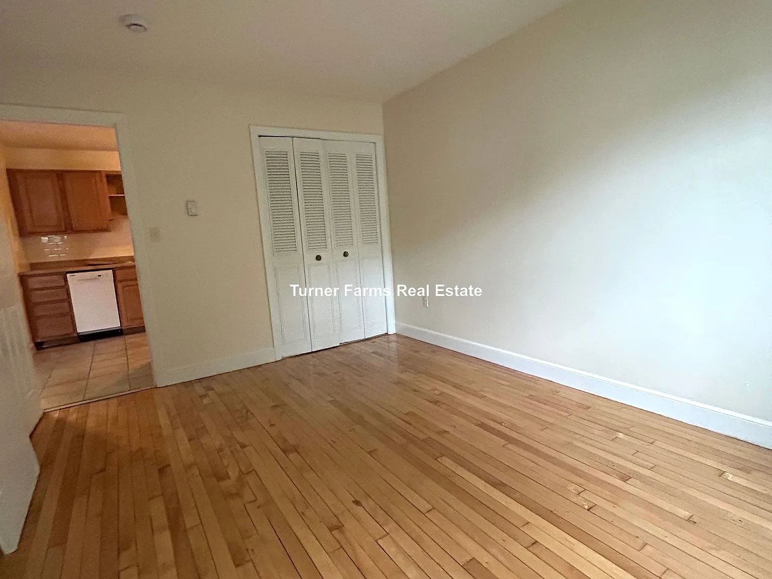 1 bed, 9999 sqft, $2,275 — Photo 4