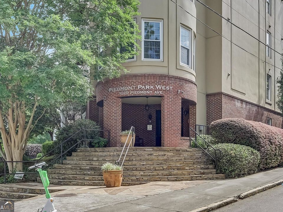 1st image of 1029 Piedmont Ave NE APT 307