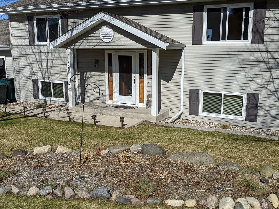 1st image of 1265 Riverbend Dr