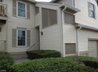 121 Jamestown Rd UNIT 121, Basking Ridge, NJ 07920