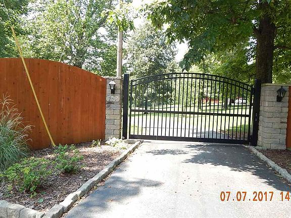 3rd image of 287 Cascade Hills Ln