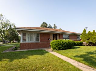 7356 N Nora Ave, Niles, IL 60714