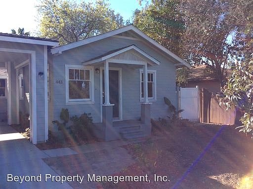 3rd image of 443-45 W 10th Ave