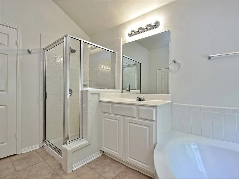 1817 Chasewood Dr — Photo 25