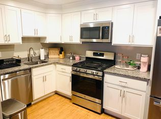 241 Main St APT C8, Reading, MA 01867