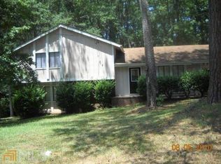 2876 Panther Ct, Rex, GA 30273