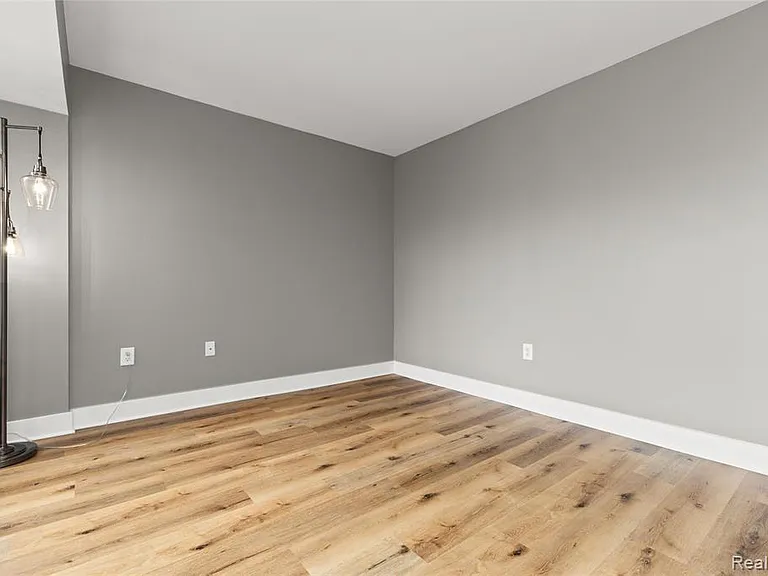 1001 W Jefferson Ave #7G — Photo 33