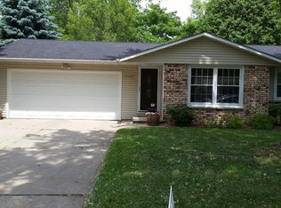 2485 Van Beek Rd, Green Bay, WI 54311