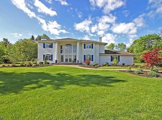 1043 Barley Sheaf Rd, Flemington, NJ 08822