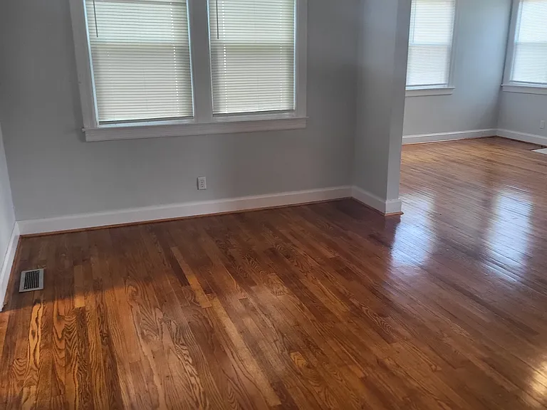 2404 Morena St — Photo 36
