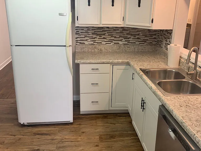 1334 Lolita Ln — Photo 5