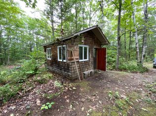 221 Waugan Rd, Monmouth, ME 04259