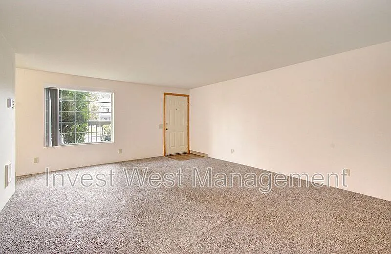 1867 Kingsley Rd #88