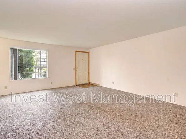 1867 Kingsley Rd #88, Eugene, OR 97401