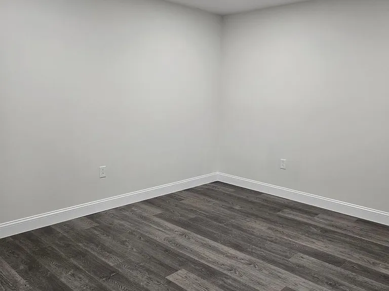 108 Potomac Cir — Photo 2