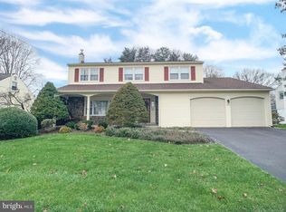 192 Rice Dr, Morrisville, PA 19067