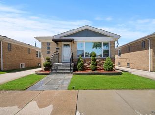 2942 N Nora Ave, Chicago, IL 60634