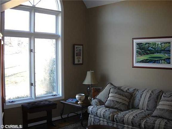 3rd image of 2403 Stemwell Blvd