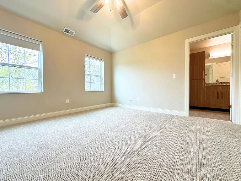 N142W6196 Concord St — Photo 11