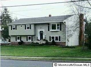 6 Zerman Dr, New Monmouth, NJ 07748