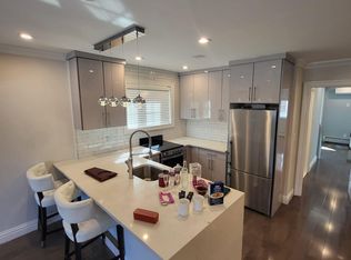 3184 Layton Ave, Bronx, NY 10465