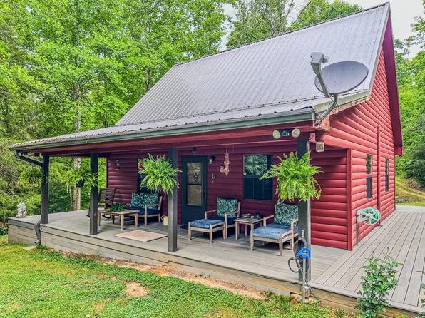 220 Ovilla Ln, Lawrenceburg, TN 38464